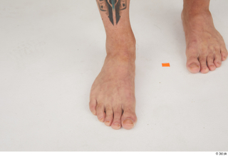 Garrott foot nude 0004.jpg